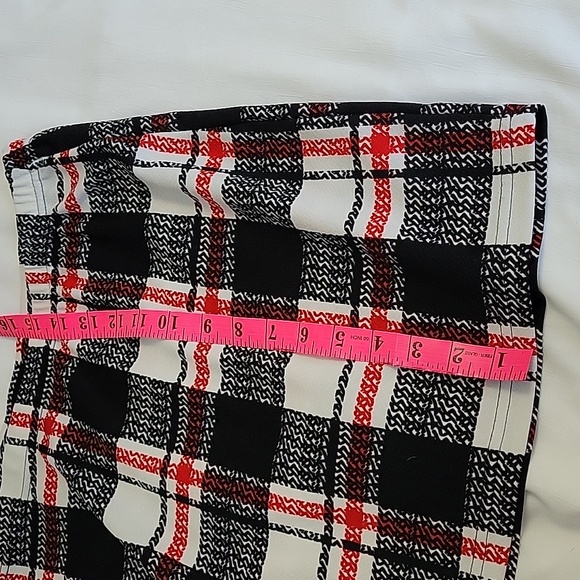 Christmas plaid skirt - Picture 3 of 3